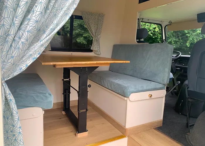 Sympathique Camping Car J9