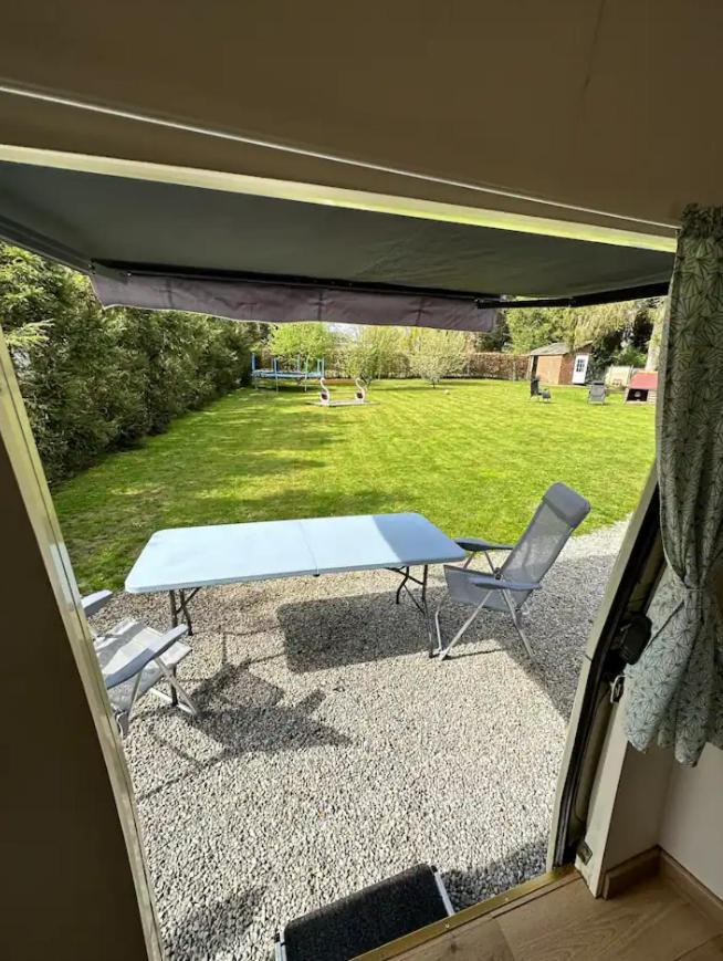 Car J9 Campsite Avesnelles